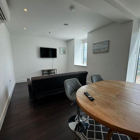 Cozy One Bedroom Flat 20 Mins Central London Bp142 Ngoại thất bức ảnh