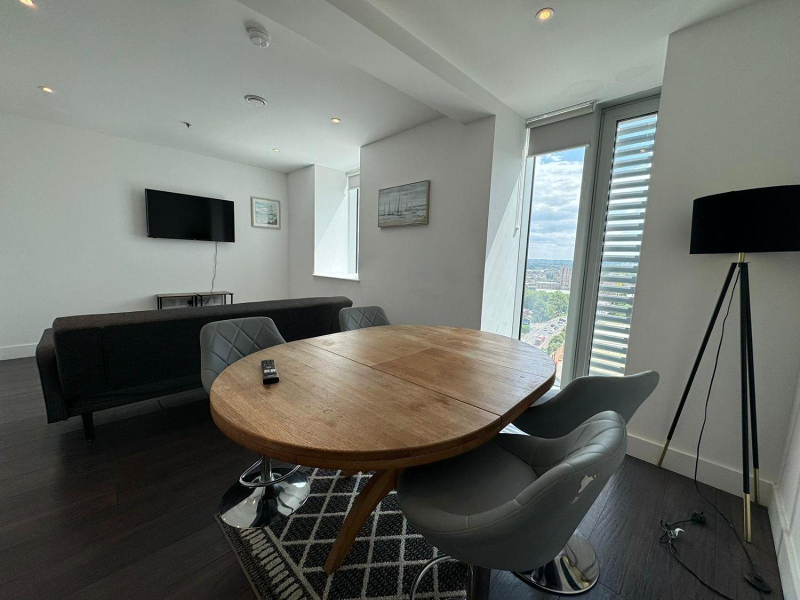 Cozy One Bedroom Flat 20 Mins Central London Bp142 Ngoại thất bức ảnh
